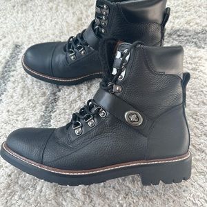 Rare genuine leather Coach boots w/ shearling tongue. Amazing quality!